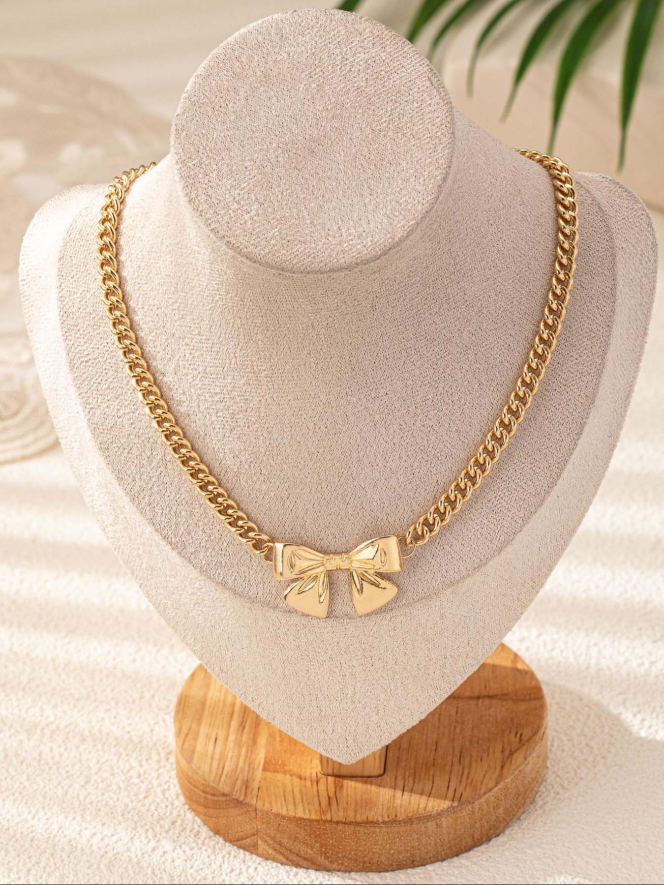 Elegant Bowknot Metal Pendant Fashion Necklace, Exquisite Women's Jewelry for Daily Wear, Parties, Dates, and Mother's Day Gifts