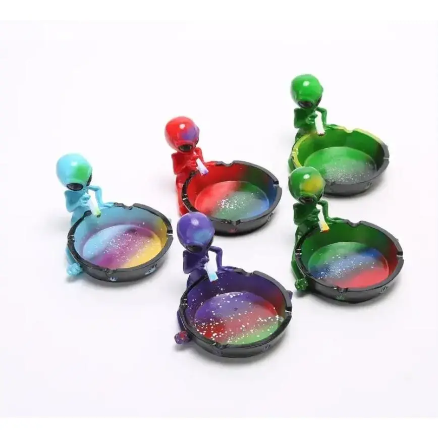 Alien Resin Ashtray Bowl - Smooth Sculpture Trinket Dish, Sci-Fi Decorative Figurine for Funky Home Decor, Waterproof Indoor-Outdoor Sports & Outdoor Accessory