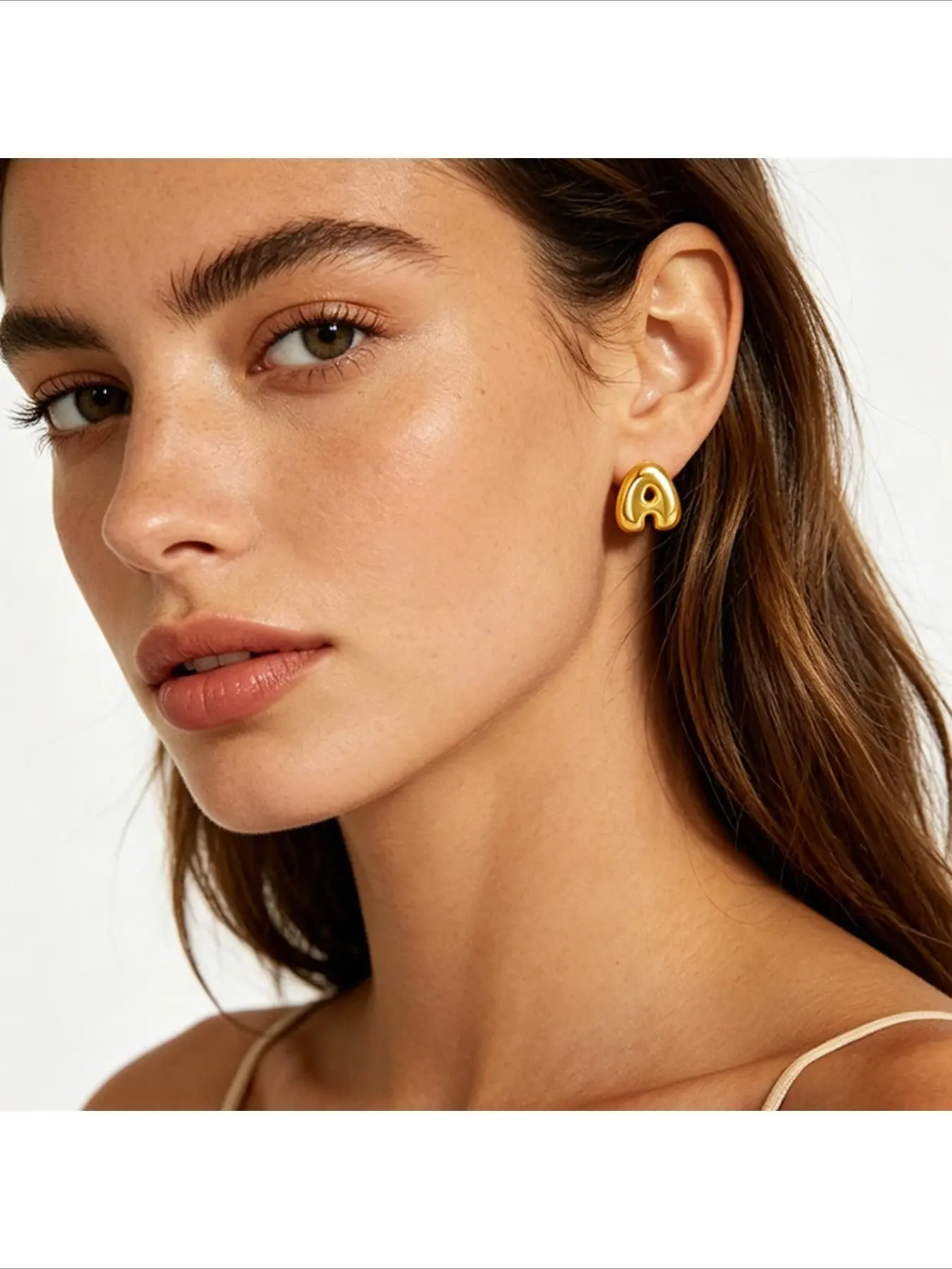European American Hot Selling Simple 26 Alphabet Stud Earrings Fashionable Earrings Mini Bubbles Letter High Sense Daily Wear Versatile Earrings