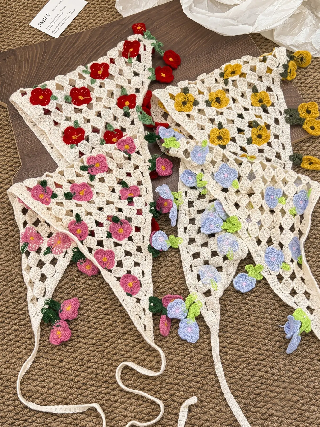 4 Pcs Women's Handmade Crochet Flower Hair Scarves, Lace Hollow Out Headbands, Bohemian Summer Vacation Hair Bands, French Sweet Versatile Headscarfs, Head Wrap, Hair Bandanas