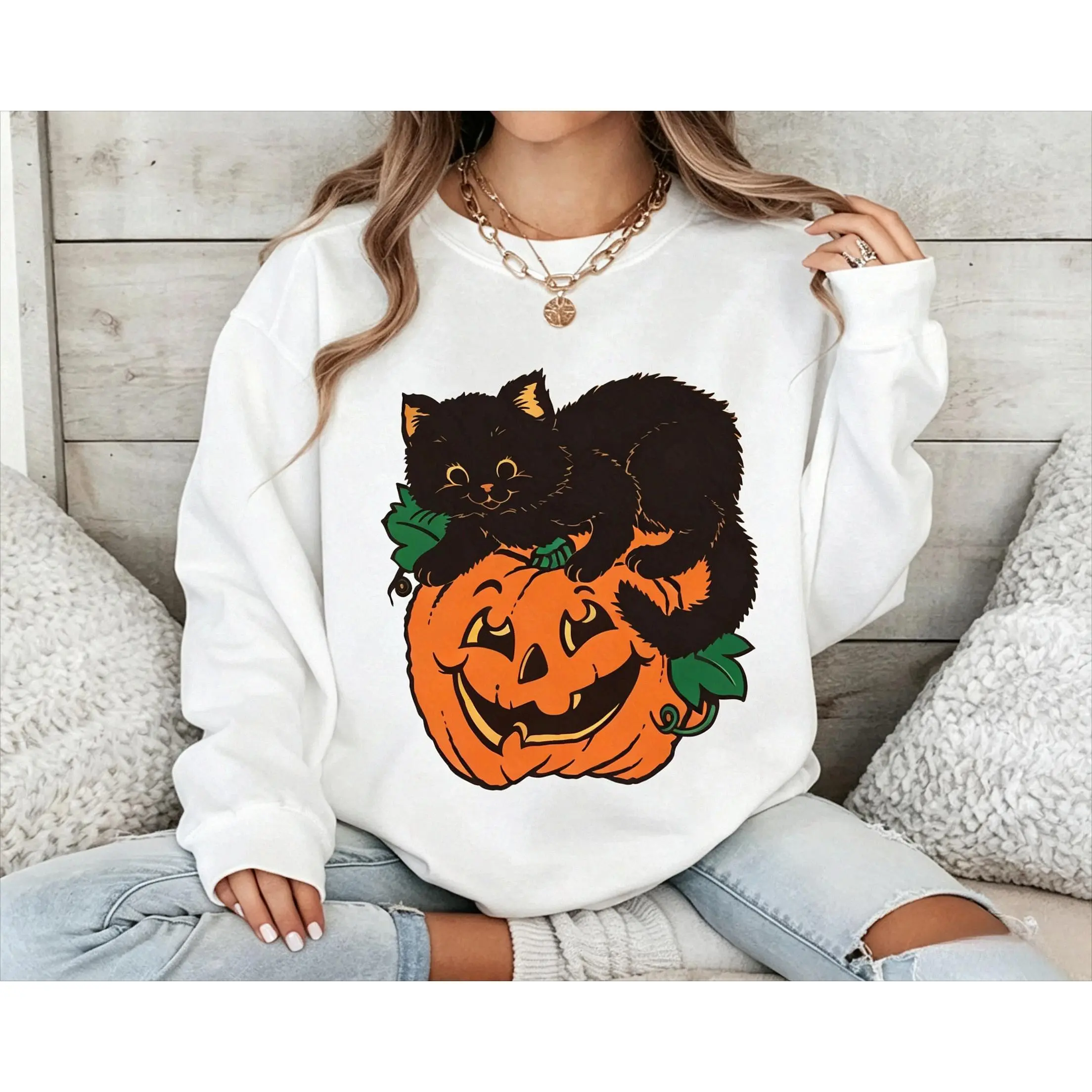Women's Halloween Pullover Sweatshirt, Oversized Retro Crewneck with Cat Cartoon Art, Long Sleeve Soft Cotton Blend Fleece Top, Halloween Element Women's Pullover Sweatshirts
