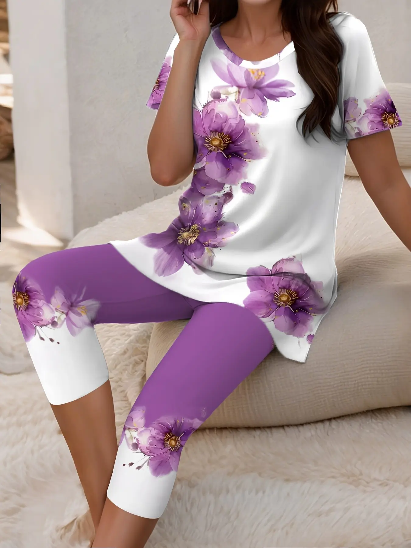Plus Size Floral Bohemian Two-Piece Set, Women's Casual Short Sleeve T-Shirt, Flower Print Slim Fit Capri Pants, Comfortable All-Season