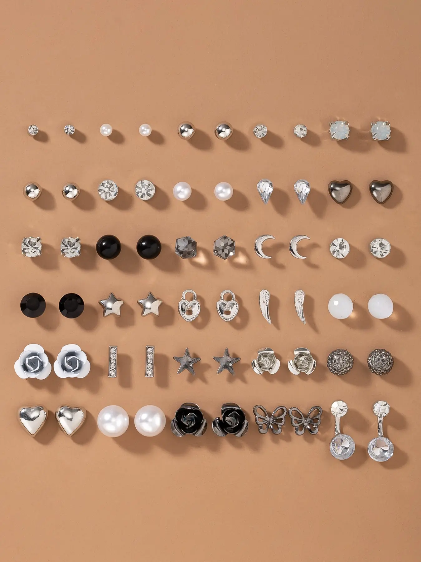 30 Pairs Fashionable Simple Cute Flower Round Heart Moon Star Earrings, Elegant Small Women's Ear Studs, Beach Party Holiday Gift