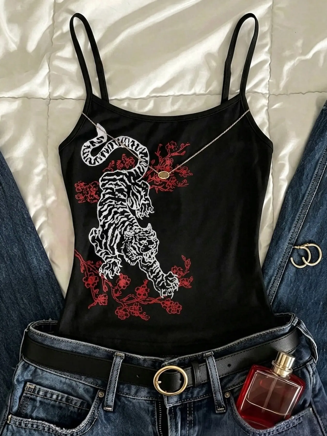 Women's Plain Color Slim Fit Camisole Tank Top, Animal Tiger Print, Y2K Style, Fashionable Short Sleeveless Vest, Perfect for Beach and Vacation