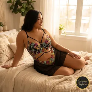 New Arrival Multicolor Floral Embroidery Mesh Intimates Set plussize Rhinestone Strap Decor Adjustable Waist Tie Lightweight Ruffle Short Home Outfit