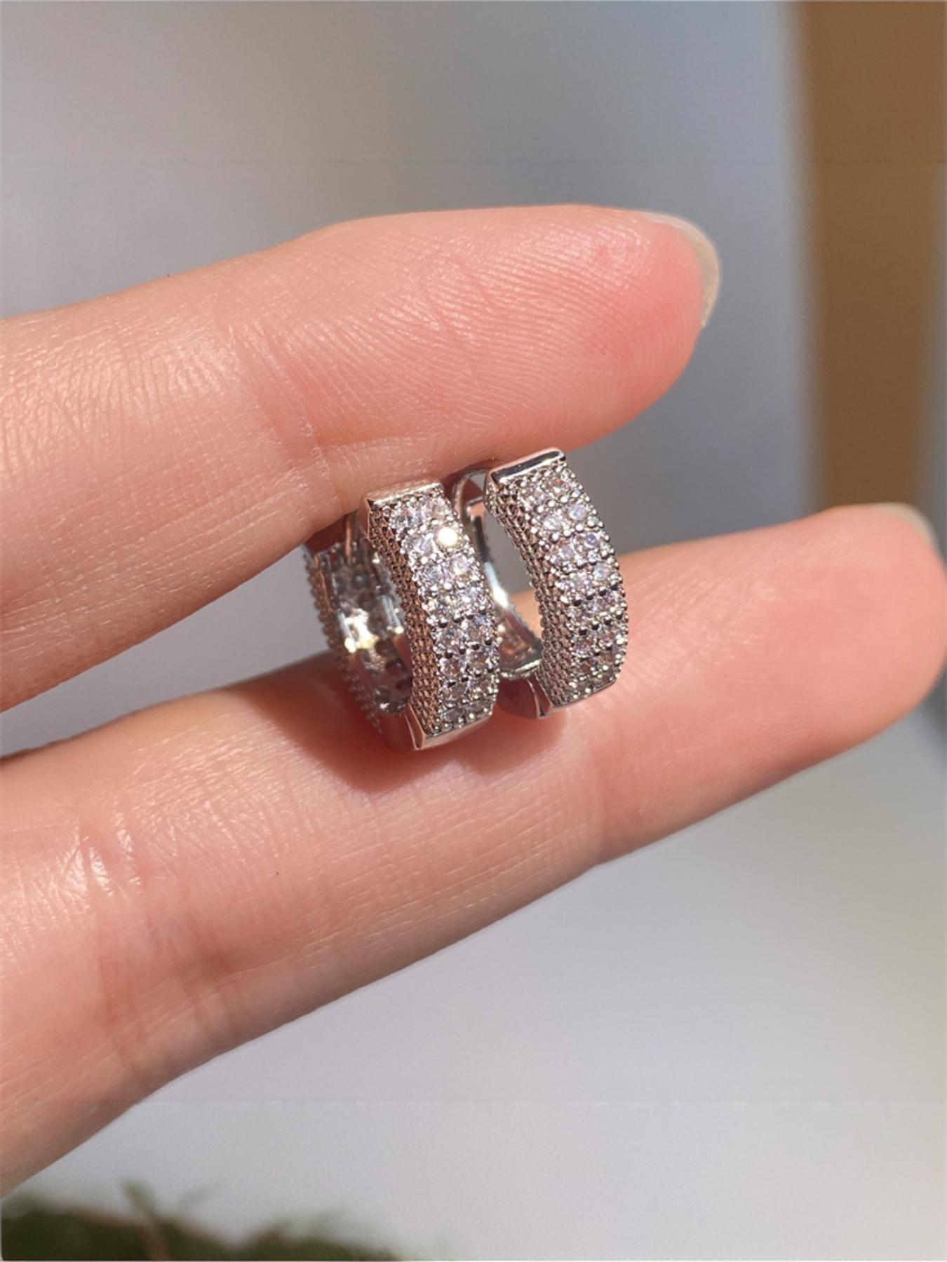 Golden/silver Color Earrings, Fashionable Casual Rhinestone Earrings, Plain Style, Metal Chain Material, All Seasons Jewelry