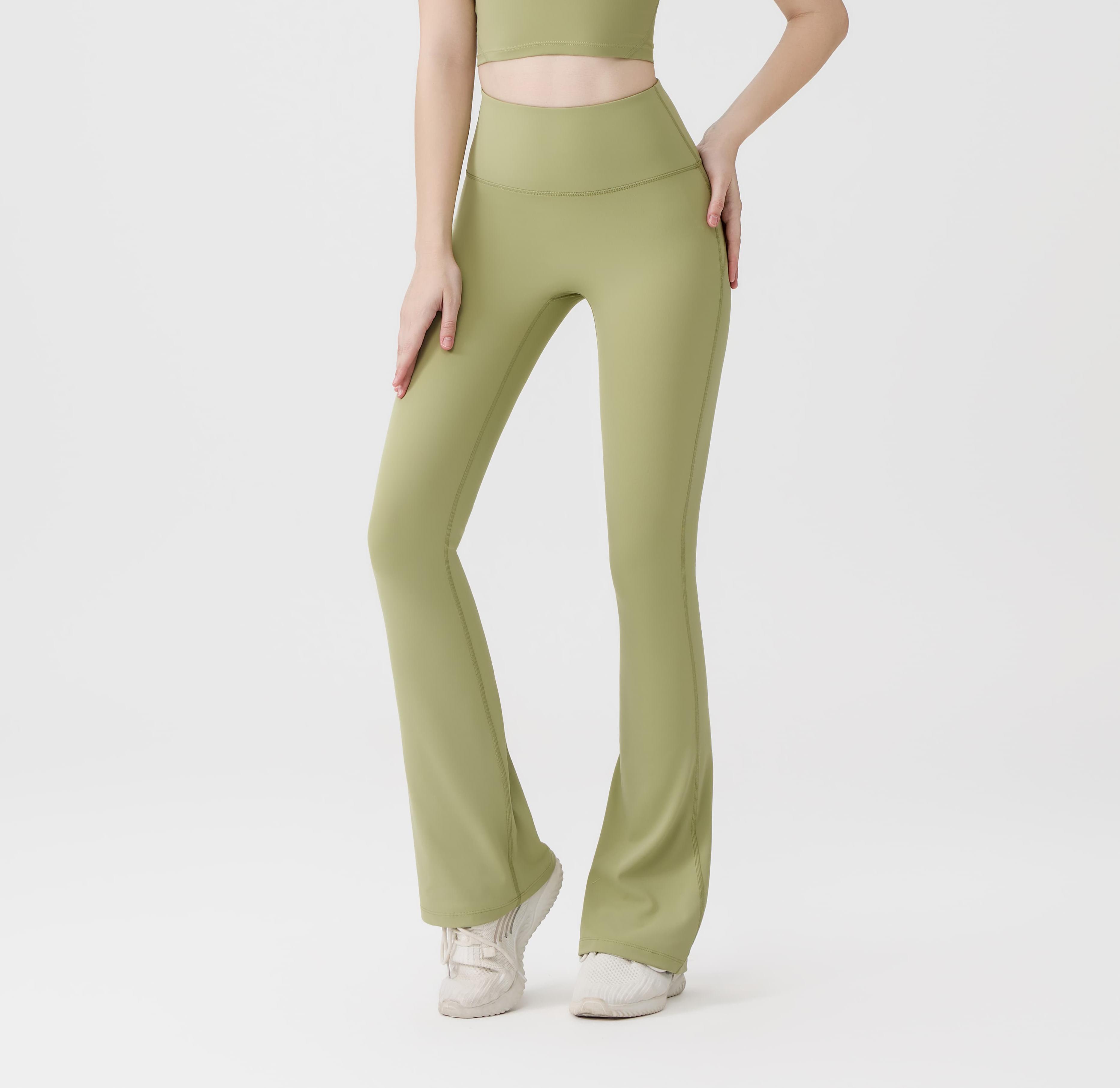 LULU  Same style Women's High-Waisted Athletic Flared Pants are made from lightweight, quick-drying fabric that hugs the body and accentuates your curves.