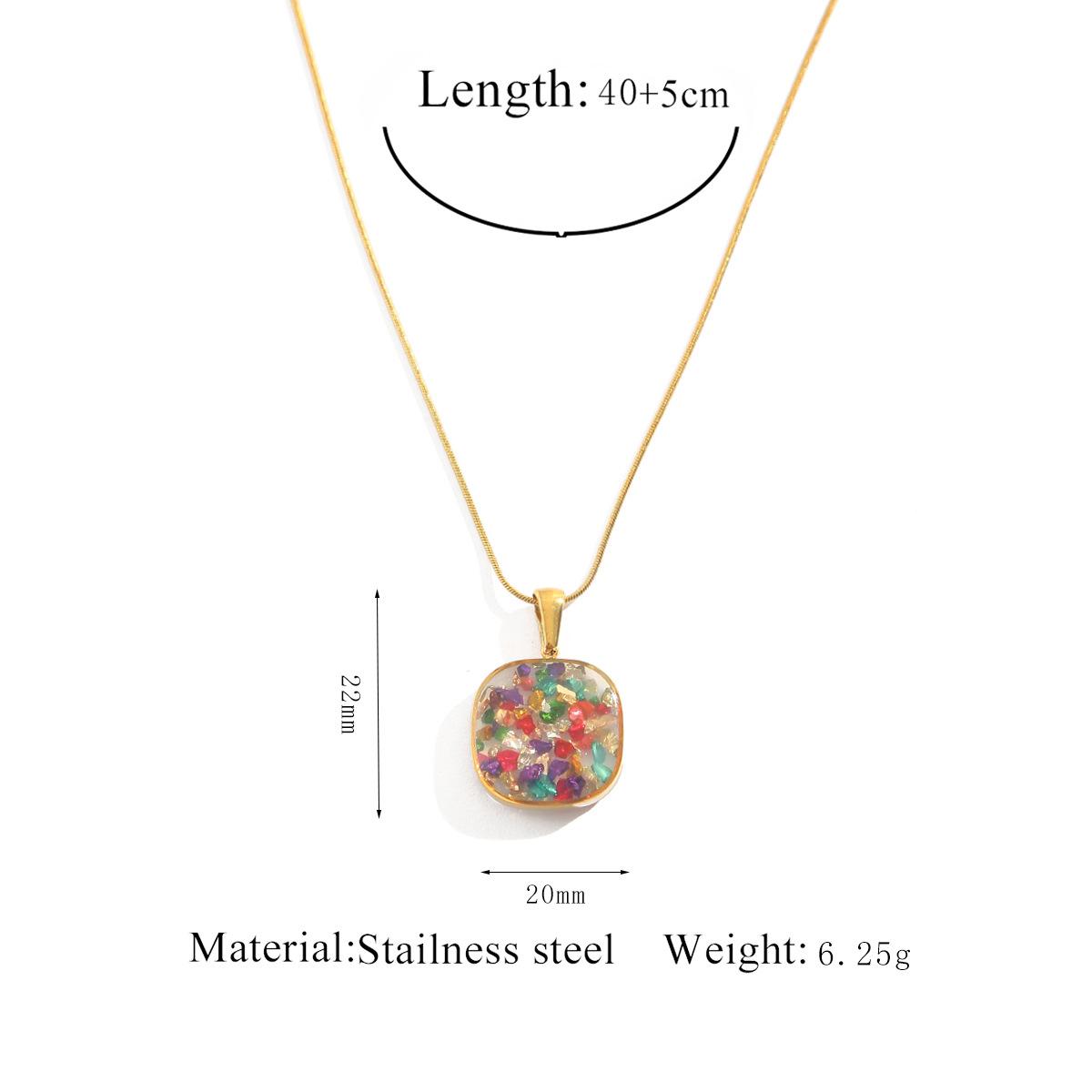 Cross-border jewelry necklace wholesale resin heart pendant necklace for women stainless steel jewelry light luxury heart-shaped collarbone necklace