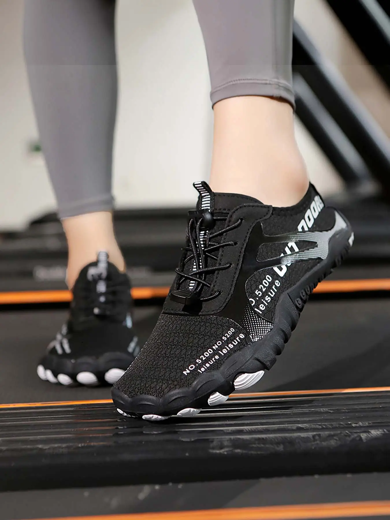 Unisex Sporty Water Shoes, Quick Drying Swimming Shoes, Beach Swimming Shoes, Outdoor Sports Shoes for Swimming Pool, Boating, Surfing, Diving