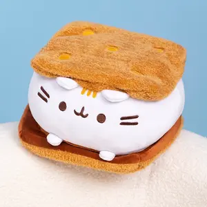 Cute sandwich cookie cat plush toy. The sandwich cookie-shaped toy features a tail, making it perfect for decorating kitchens and dining rooms. It’s soft and suitable for hugging, making it a great sofa pillow. Valentine’s Day gift,birthday present.