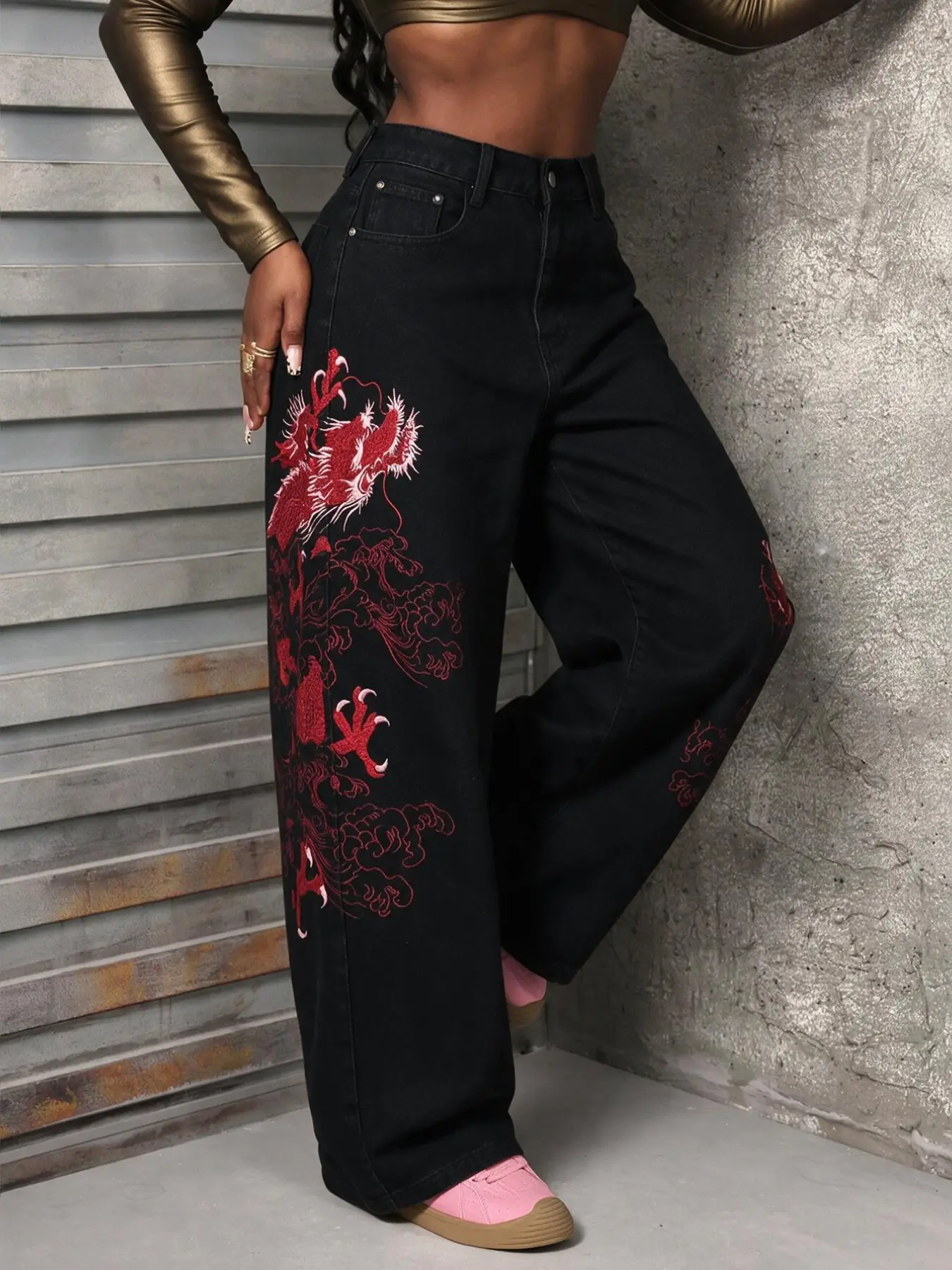 High Waisted Wide Leg Jeans Women Black Washed Enzyme Washed Embroidered Dragon Print Loose Fit Palazzo Puddle Jeans Y2K Grunge Streetwear Edgy Baddie Casual Everyday Going Out Night Out Festival Concert Party (Excluding belts and accessories)