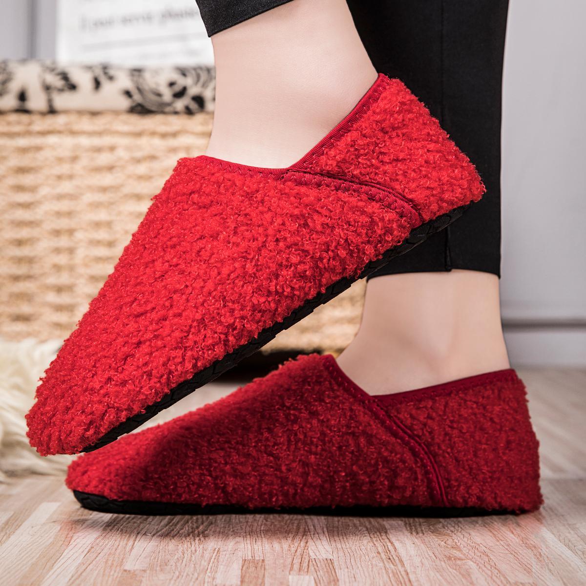 Winter Cotton Shoes for Women House Slippers Cozy Sock Shoes with Soft Rubber Sole Slip On for Indoor Outdoor SpringStatements