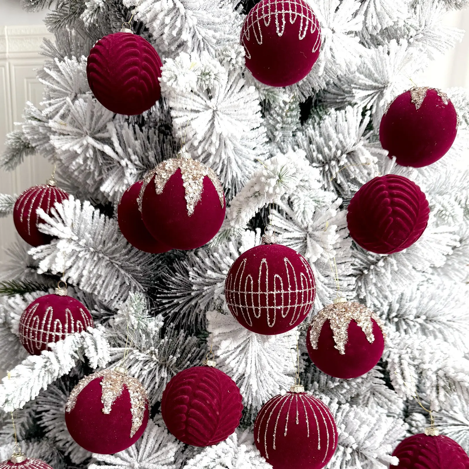 Christmas Rhinestone Velvet Decorative Ball, Christmas Series, 9pcs/16pcs Optional, Elegant Holiday Ornament