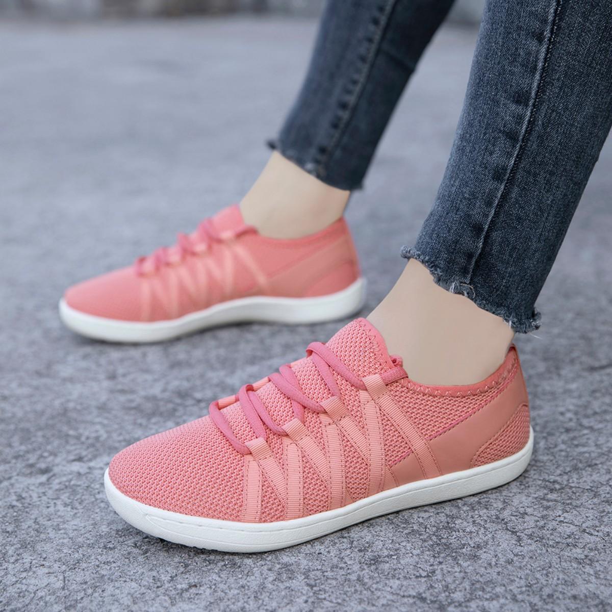 Women's Barefoot Style Zero Drop Non Slip Sneakers Wide Toe Box Slip On Low Top Casual Trainers for Beach Outdoor Running Walking Lightweight Flexible Comfort Fit Shoes