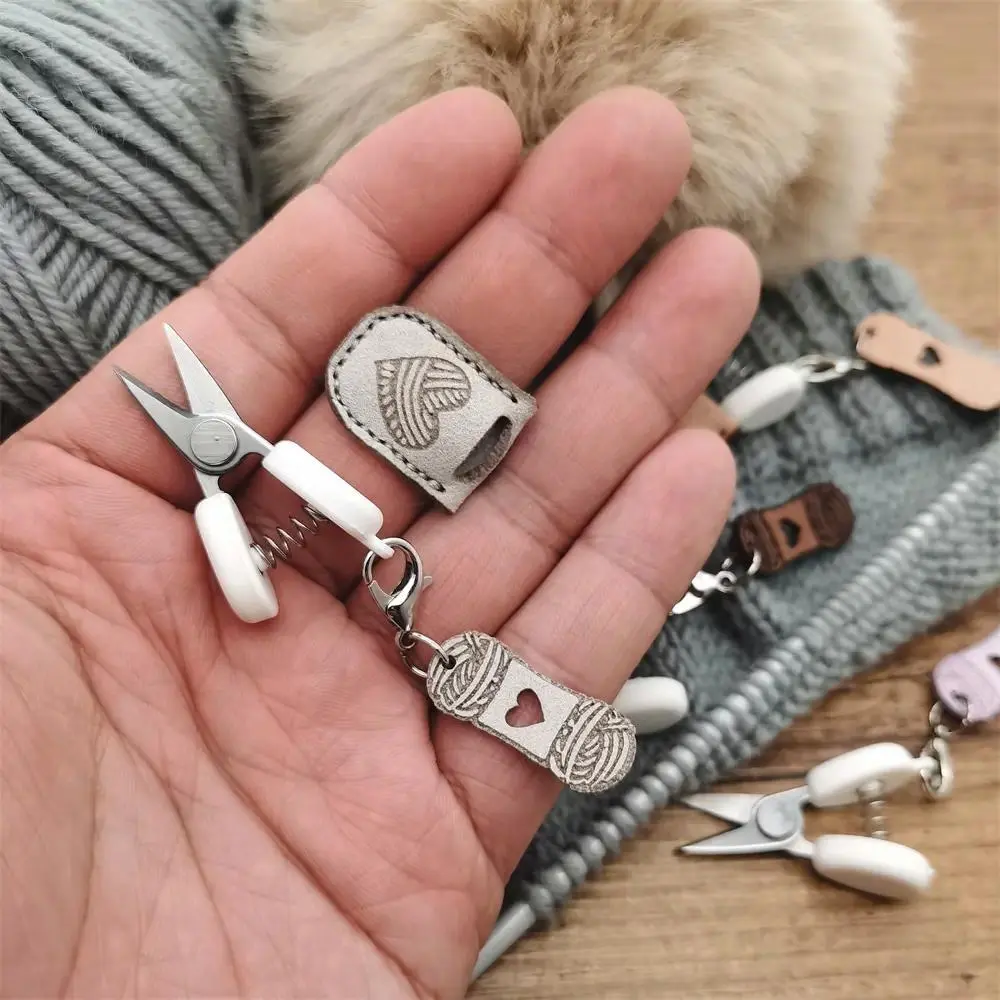 Mini Scissors with Case, Small and Portable, Perfect Gift for Friends, Durable Design, Ideal for Cutting Tasks, Compact Size, Cutting Supplies protective