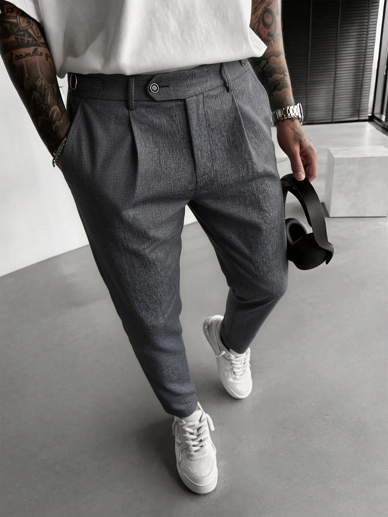 Men's Autumn New Italian Pleated Nine-Part Suit Pants, High Waist Single Button Side Adjustment, Anti-Wrinkle Fabric, Business Casual