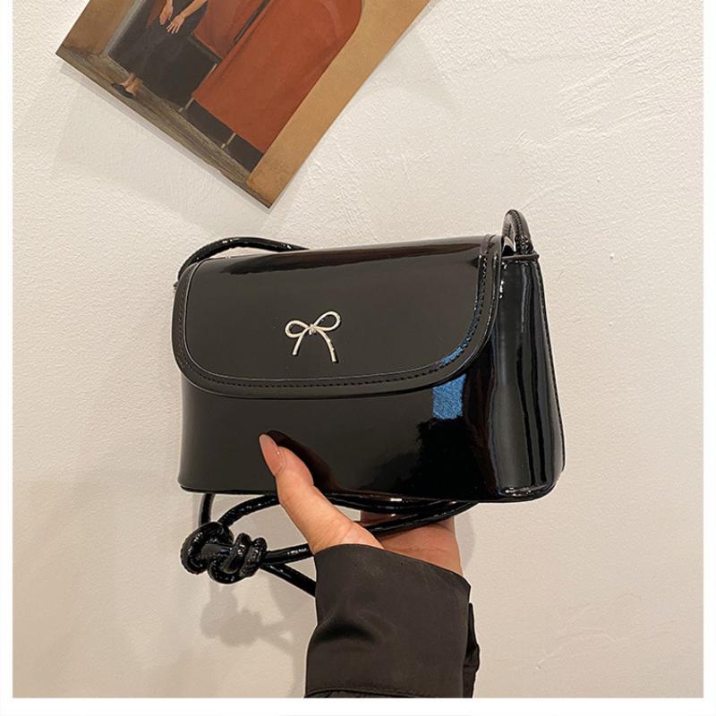 Women's Personality, Aesthetic Niche Design Bag, Feminine Style, One-shoulder Cross-body Small Square Bag