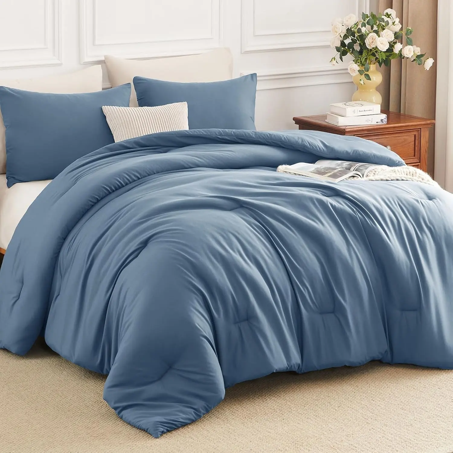 Queen Comforter Set 3 Piece, 270GSM Down Alternative Fill, Oeko-TEX Certified, Quilted with 8 Corner Ties, All Season Bedroom Decor Bedding with 2 Pillowcases, Grayish Blue