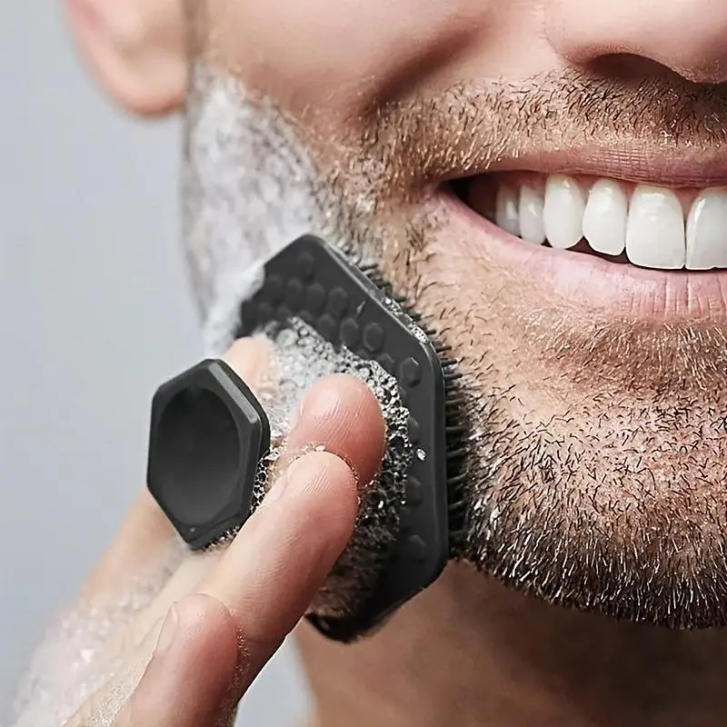 Men's Beard Brush, Gently Exfoliates Dead Skin, Soft Bristle Design Enhances Shaving Experience, Deep Cleansing Care Tool with Lightweight Skin Massage Function – Ergonomic Design Makes Shaving More Convenient and Smooth, Suitable for Daily Use. A