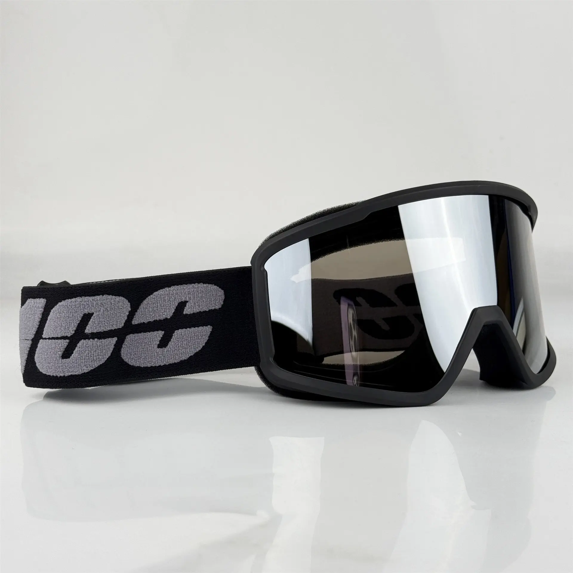 Outdoor Sports Skiing Cross-Country Goggles, Wide Vision HD Windproof Dustproof UV Protection, Cycling Skiing Cross-Country Sport Glasses