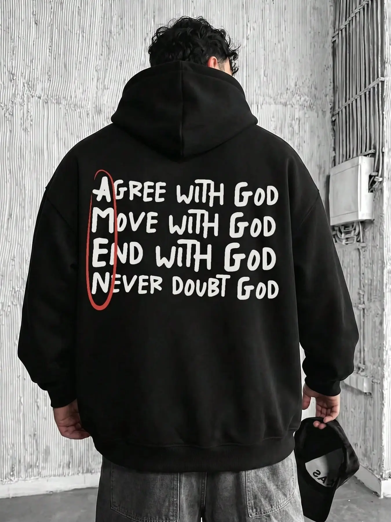 Men's hooded sweatshirt featuring a fleece lining for autumn and winter; designed with religious motifs (Jesus and the cross). Suitable for wearing alone or layering, it offers thick, warm comfort—a versatile staple for everyday wear.