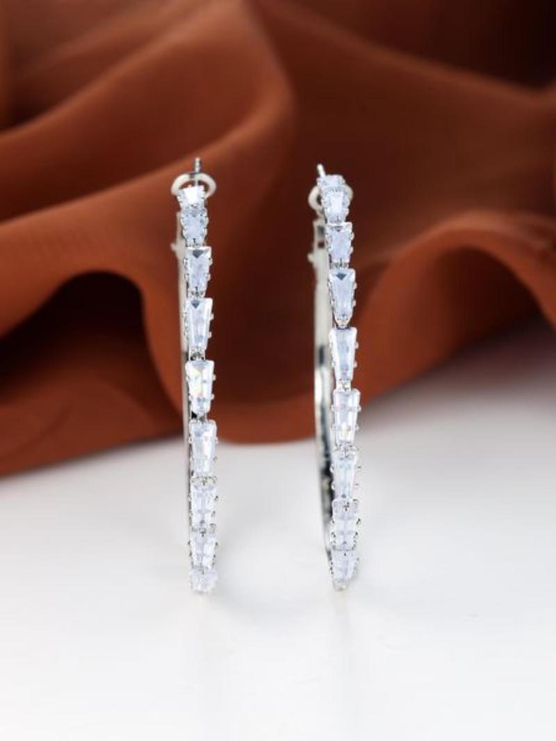 Women's 1 Pair Elegant Artificial Zircon Dainty Lightweight Hoops Earrings, Fashionable Earrings for Women, Fashion Jewelry Accessories for Party, Daily Clothing Decor, Elegant Minimalist Earrings Women's 1 Pair Elegant Artificial Zircon Dainty Lightweight Hoops Earrings, Fashionable Earrings for Women, Fashion Jewelry Accessories for Party, Daily Clothing Decor, Elegant Minimalist Earrings