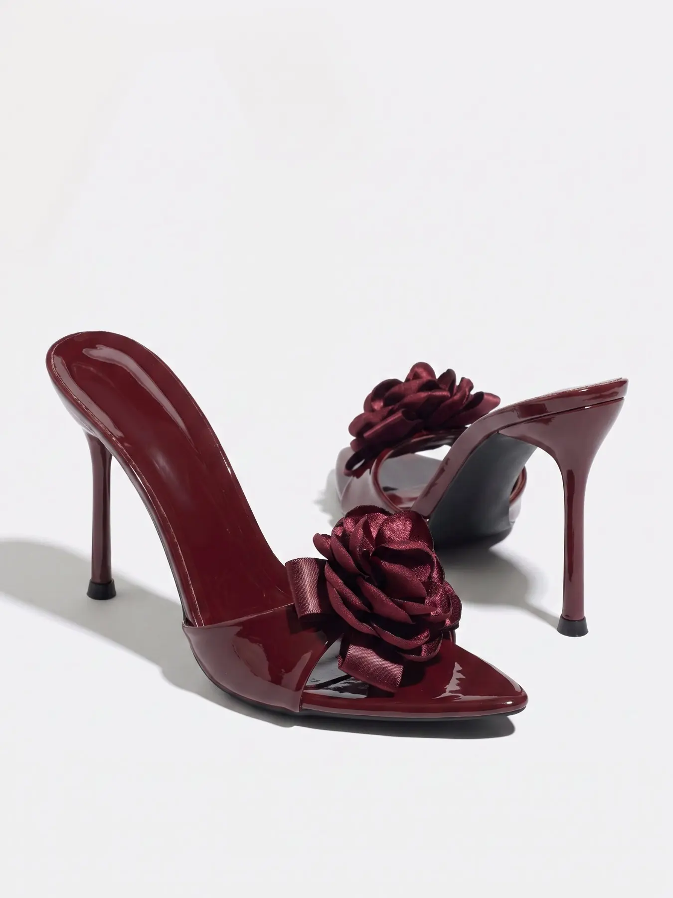 Women's Vintage Wine Red Floral Kitten Heel Mules, Pointed Toe Open Toe Backless High Heel Sandals, Elegant Sandal for Dates, Banquets, and Parties