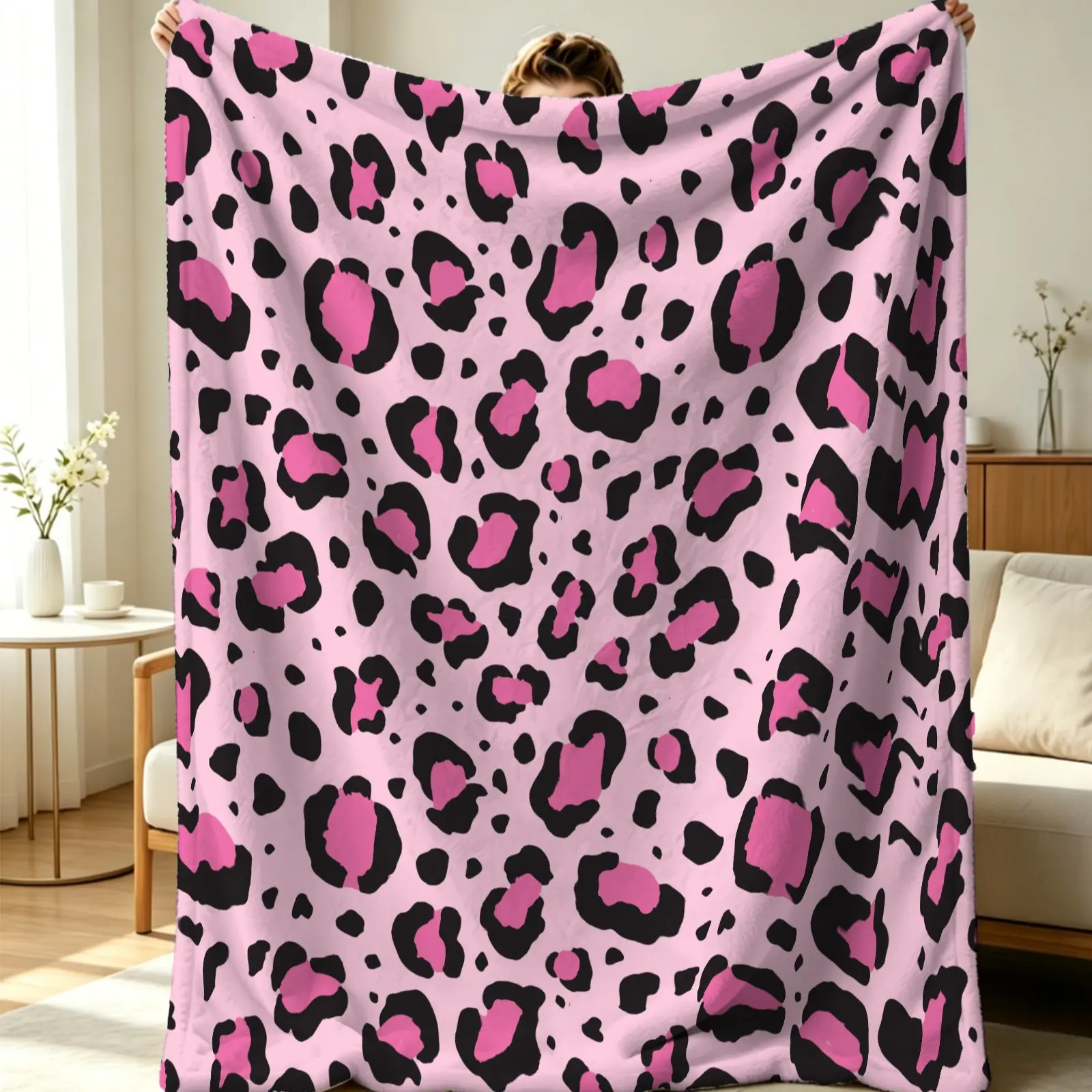 Fashion Leopard Print Flannel Blanket, Soft Warm Throw Blanket, Stylish Digital Print Blanket Lightweight Cozy Gift Blanket for Sofa Couch Bed Camping Travel, Animal Pattern Decorative Warm Blanket for Women Holiday Gift