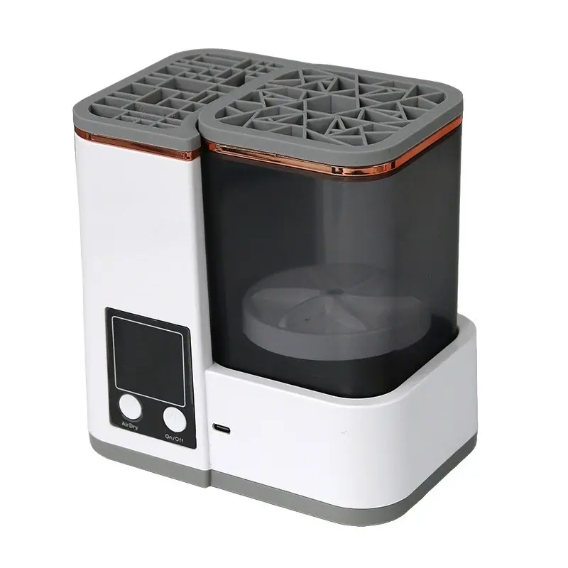 Three-in-One Electric Makeup Brush Cleaning Machine, featuring a hair-drying rack and a portable automatic USB makeup brush cleaning tool, suitable for various sizes of makeup brush sets, eyeshadow brushes, and blush brushes.