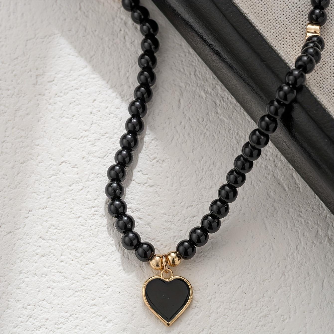 [Handcrafted Beaded Heart Pendant Necklace] Elegant Boho-Chic Black Beads Necklace with Golden Accents - Ideal for Women's Parties & Music Festivals, Versatile All-Season Accessory, Cute Necklace