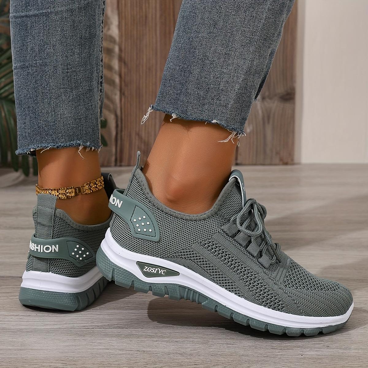 【QUAWUJIE】Women's Plus Size Wide Fit Sneakers 2026 Spring Summer New Arrival Mesh Breathable Lightweight For Ladies Outdoor Daily Wear
