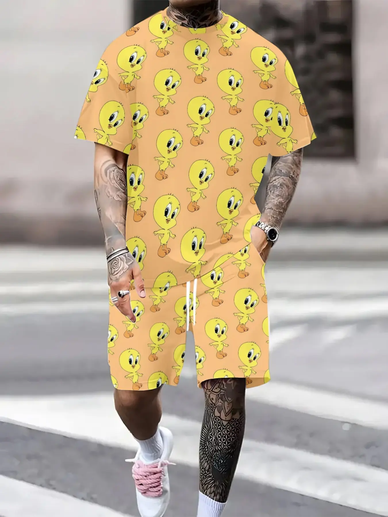 Men's Warner Collaboration Short Sleeved Set, Joker Trendy Print, Casual Comfortable Daily Wear, 2pcs Sports for Summer