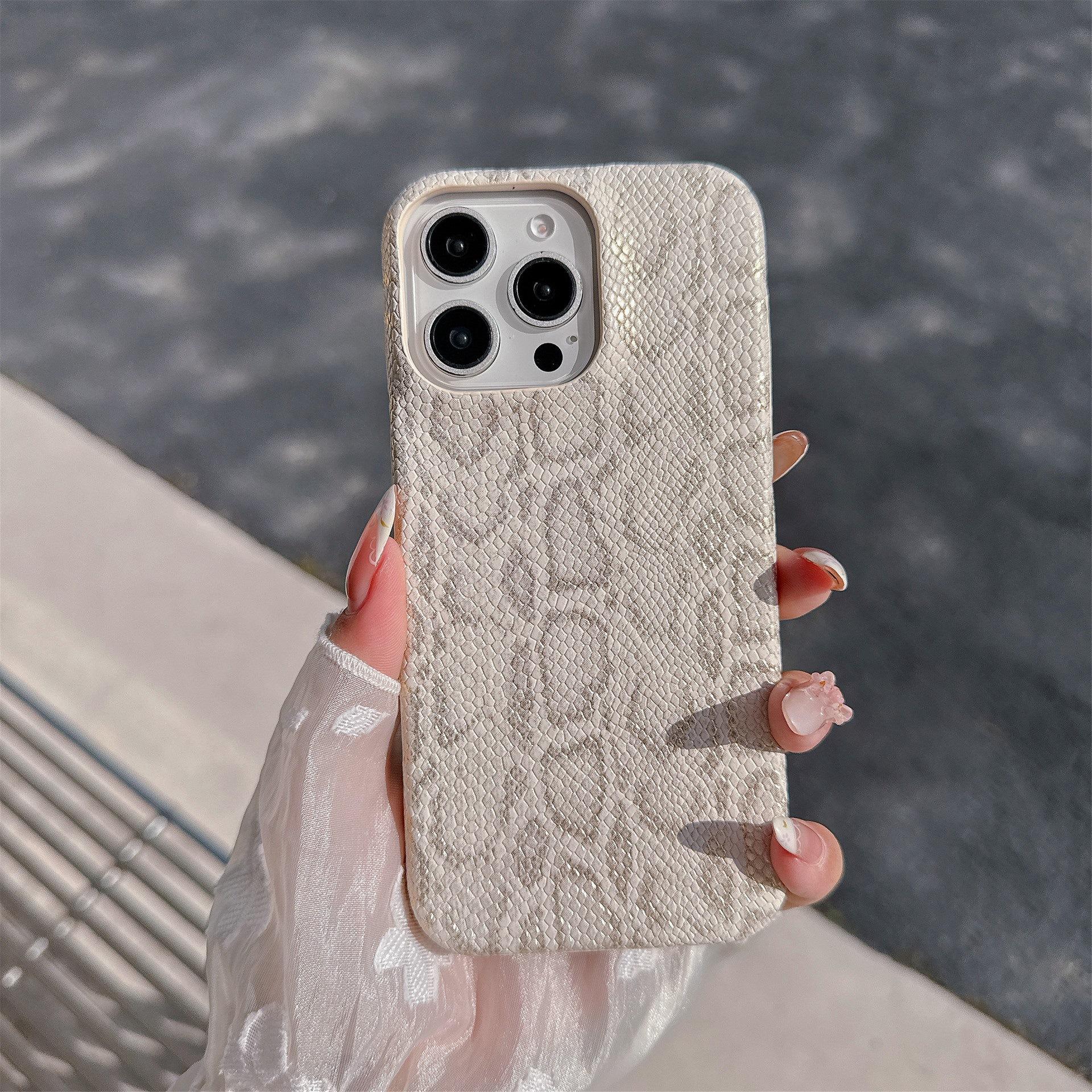 Luxury python skin pattern half-cover case with a high-end feel for iPhone 17 Pro Max/for 16