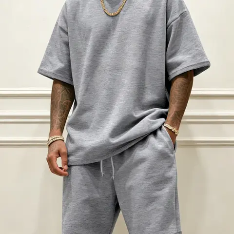 Men's Crew Neck Short Sleeve 2-Piece Casual Oversized Baggy Set, Soft Breathable Solid T-Shirt & Drawstring Shorts for Summer, Loose Basic Outfit for Home & Beach, Versatile Menswear for Daily Travel, Shorts Sets