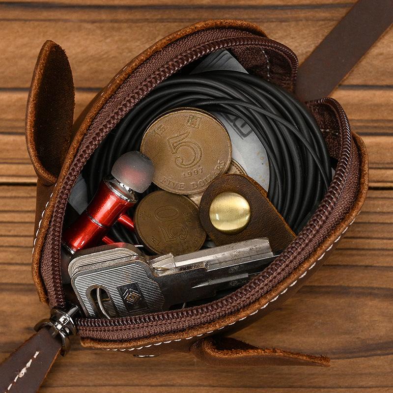 Unisex Crazy Horse Leather Card Holder & Coin Purse | Genuine Cowhide Mini Wallet, Cute Mouse Animal Design, Zipper Closure Slim Card Case, Durable Lightweight EDC Pocket Wallet for Daily Casual Use