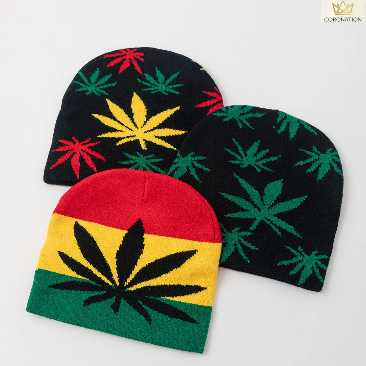 Maple Leaf Knit Beanie Hat, Unisex Y2K Retro Jacquard Winter Hat, Trendy Slouchy Warm Knit Cap for Men and Women, Soft Stretch Fit for Fall Winter, Streetwear, Hip Hop, School & Everyday Outfits
