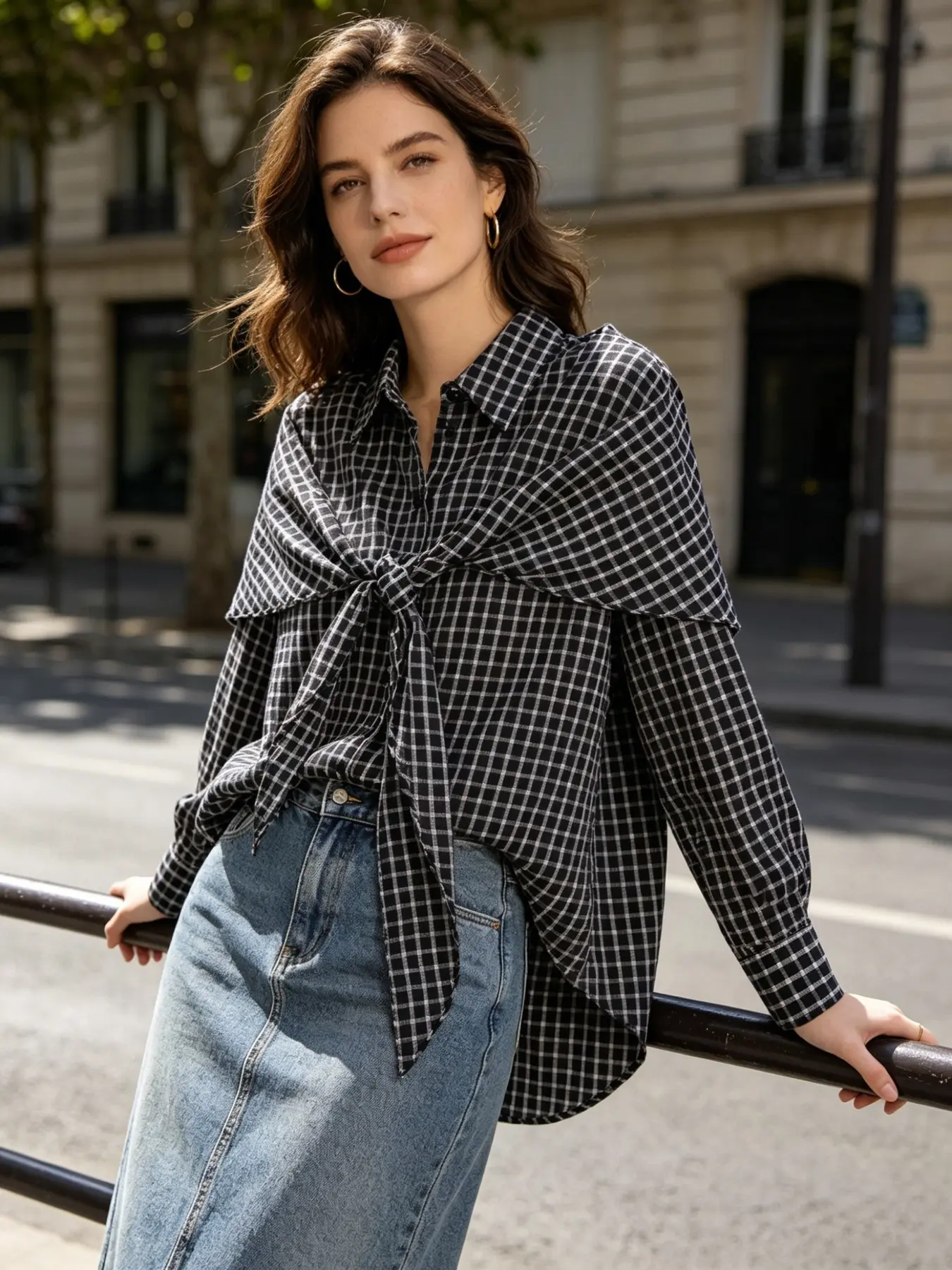 Women's Plaid Roll Collar Shirt, Loose-Fitting Short Sleeve Casual Top, Detachable Capelet Set, Navy Checkered Design, Blouses