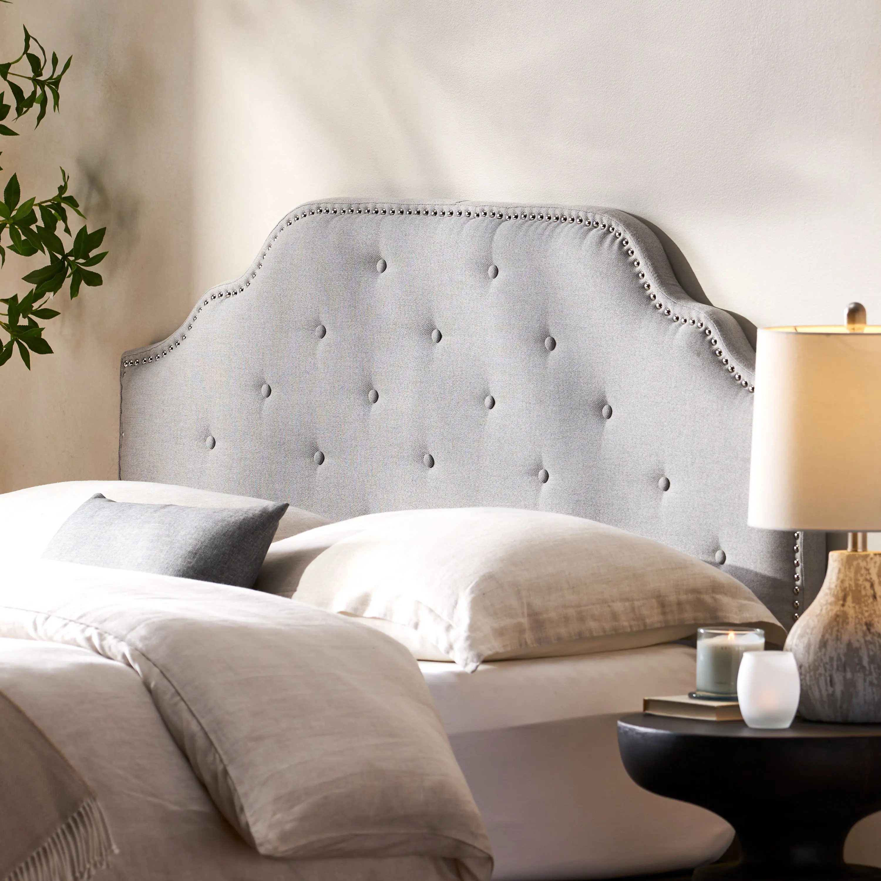 Nokaa Queen Size Tufted Upholstered Headboard with Nailhead Trim, Solid Wood Frame, Adjustable Height, Button Diamond Stitch Fabric Head Board for Bedroom, Modern Contemporary Style, Easy Assembly, Light Grey Color Options