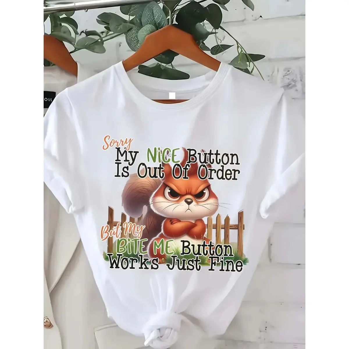Funny Angry Squirrel Graphic Tee - Sorry, My NI Button Is Broken, But My BITE ME Button Works Fine - Casual Short-Sleeve T-Shirt, Perfect for Humor Enthusiasts, Making It a Great Gift for Friends And Family