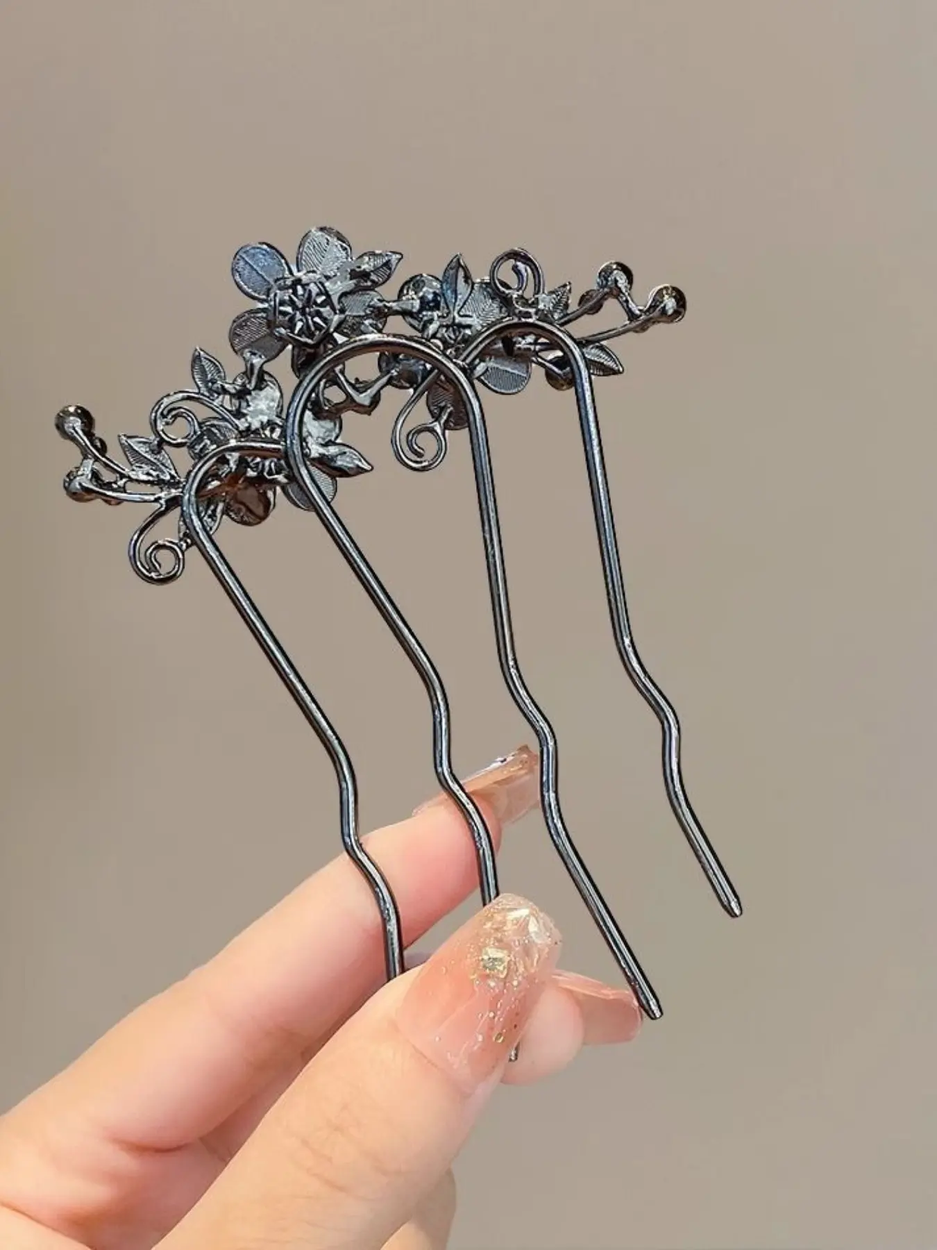 New Traditional U-Type Hairpin for Women, Elegant Ancient Style Hair Clip, Ideal for Qipao and Hanfu, High-End Hair Accessory