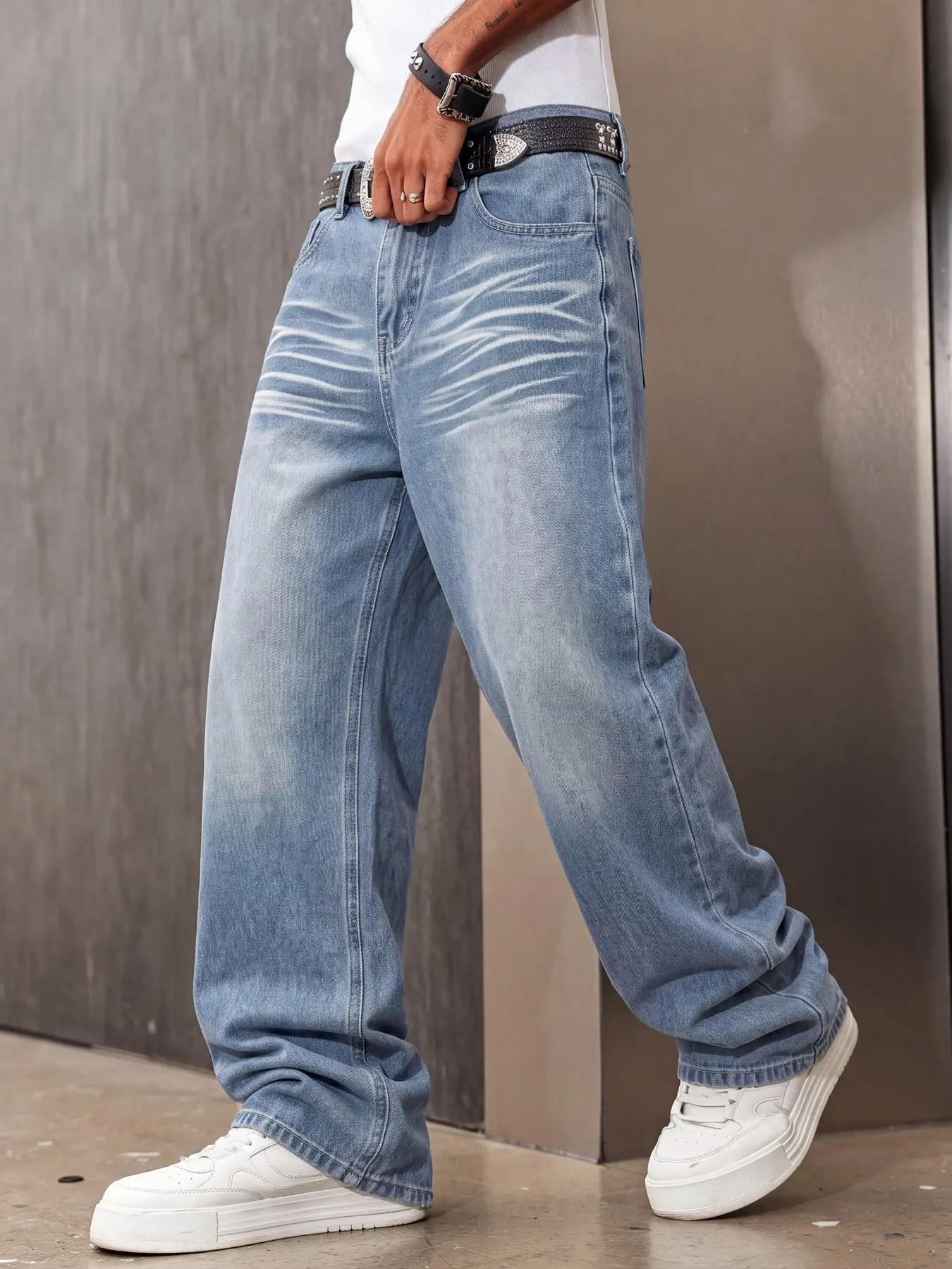 Men's light blue washed denim pants, loose straight-leg fit, whisker detailing, American trendy street style, comfortable and versatile, Jeans