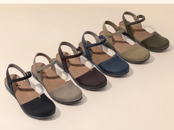 Athlefit Women's Closed Toe Sandals Comfort Cork Footbed Arch Support Flat Sandals Footwear Walking Shoes Black Summer SpringStatements