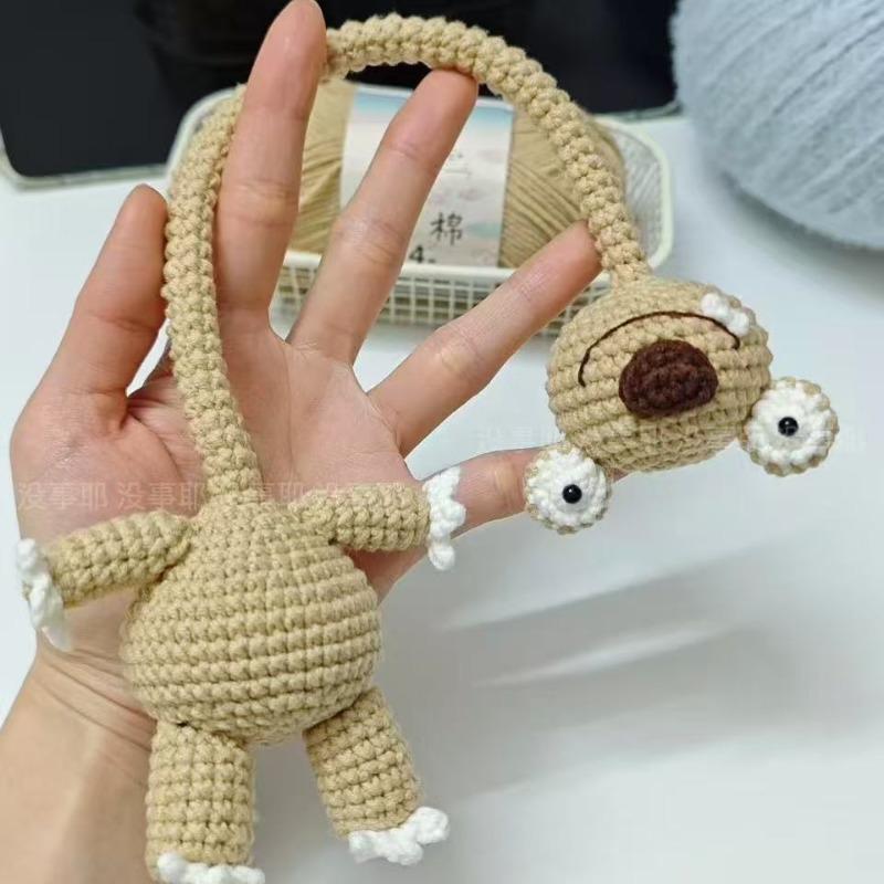 Long neck sloth long neck cooing chicken crochet wool ice age handmade DIY crochet material package non-finished product