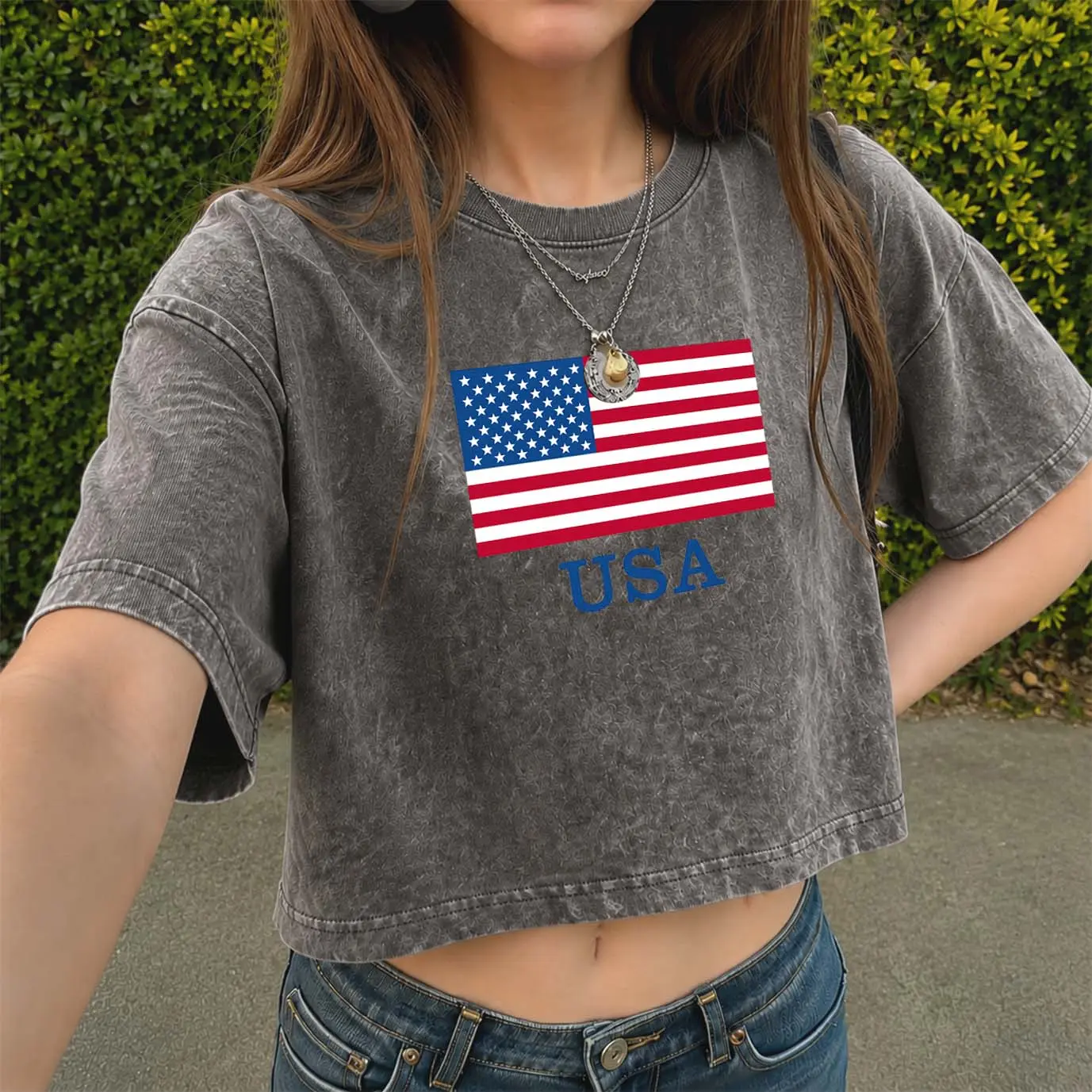 Women’s USA Flag Print Acid Wash Cropped T-Shirt, Vintage Garment Washed Cotton Slim Fit Crop Top, Soft Breathable Summer Streetwear Basic Tee for Daily Wear and Casual Outfit Styling
