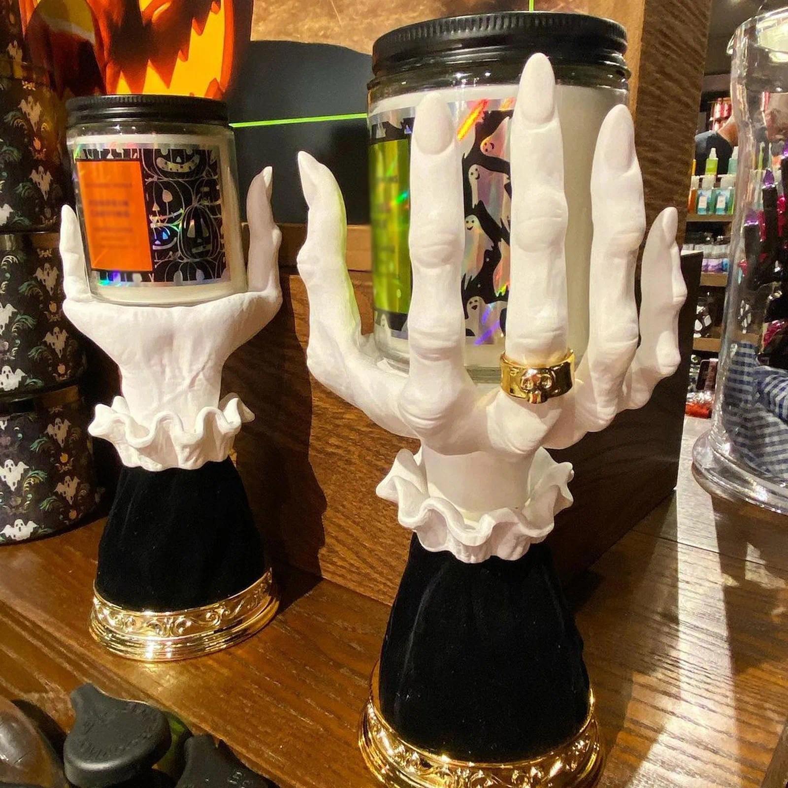 Witch Hand Candlestick Halloween Palm Candle Holder Gothic Decor Snack Bowl Stand Resin Ornament Halloween Decorations For Home