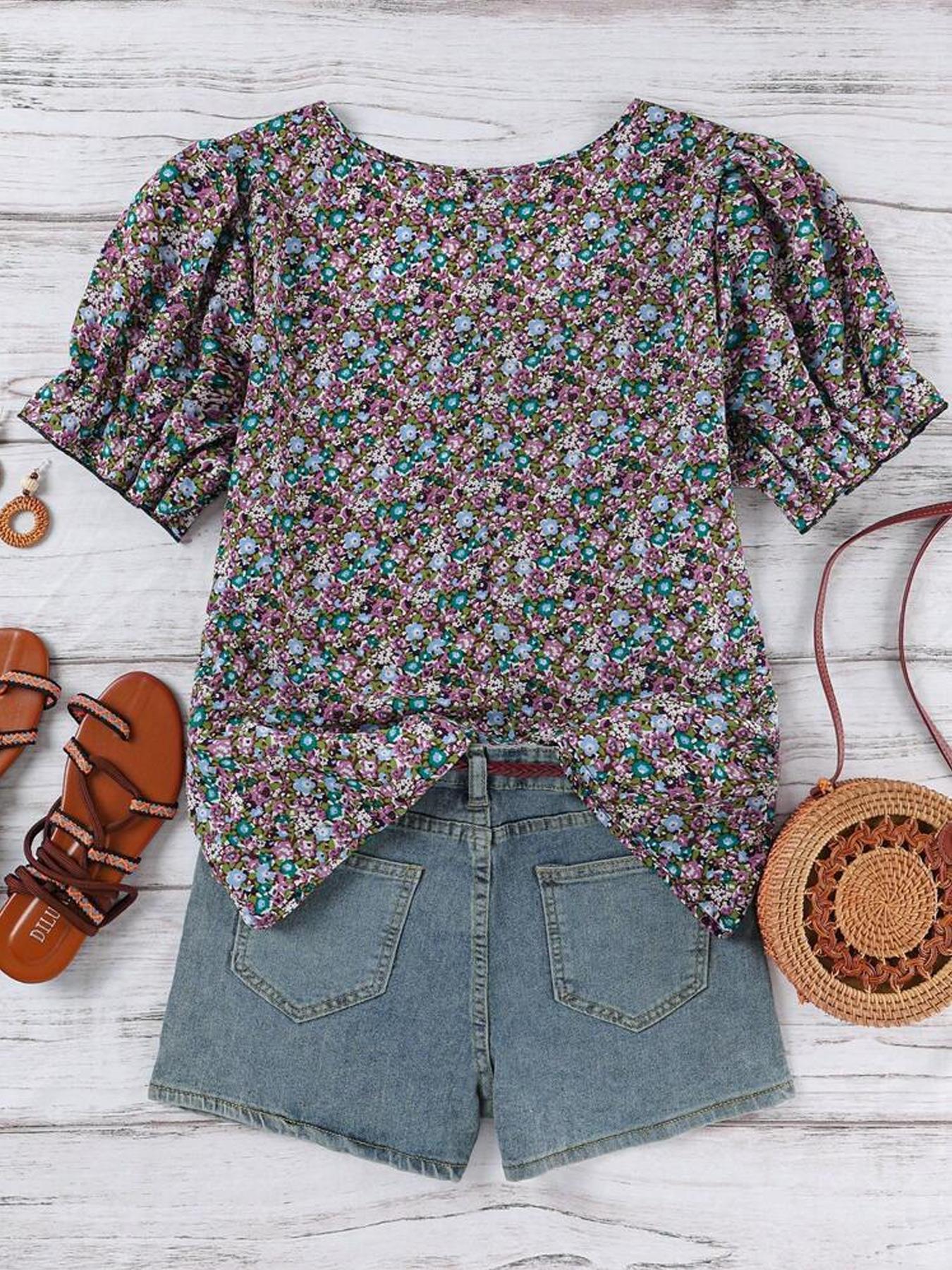 【Plus Size】 Ditsy Floral Print Blouse, Shirts, Casual Short Sleeve Top for Daily Wear, Women Plus Clothing for All Seasons