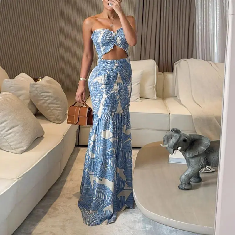 CHICME Women's Tropical Floral Print Smocked Maxi Dress Ruched Bandeau Cutout Summer Vacation Dress Elegant Shirred Ruffle Hem Mermaid Beach Dress/Summer Dress/Seaside Vacation Sleeveless Skirt