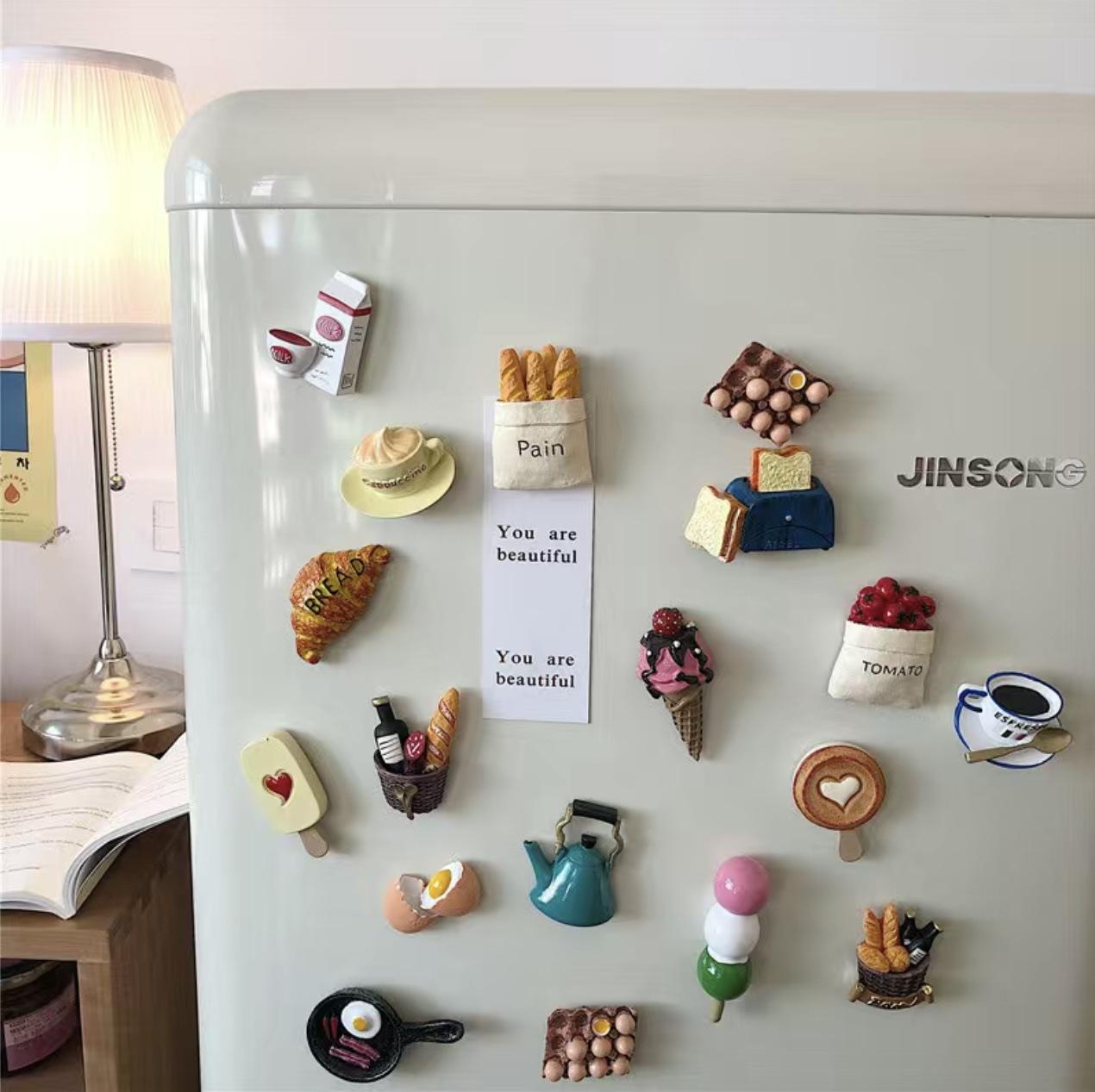 refrigerator sticker three-dimensional creative magnetic sticker, simulated food bread message sticker magnet