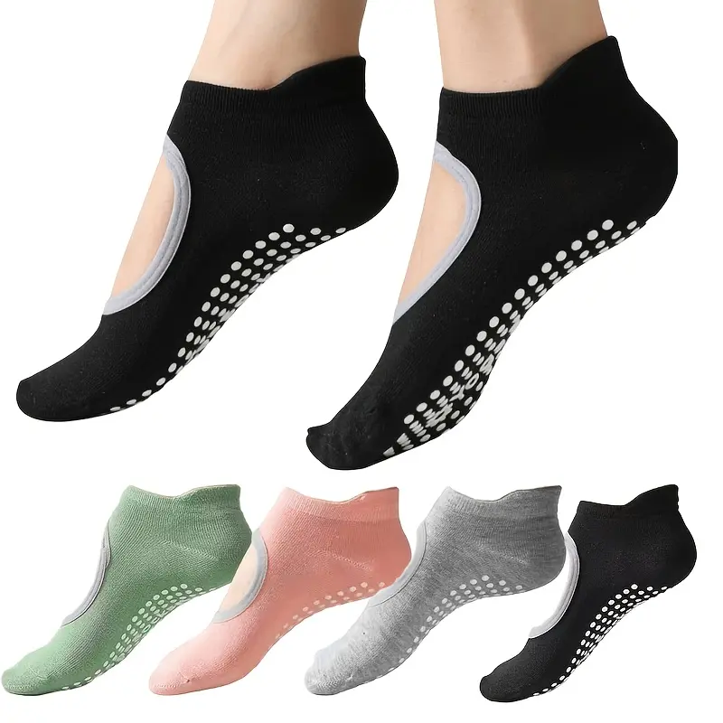 [Non-Slip Yoga Socks] 4-Pair Women's Pilates Socks, Non-Slip Socks, Yoga Socks, Suitable for Pilates, Barrel, Hospital, Workout, Gift Anti-Slip Breathable,Fluffy,Christmas,Crew,Scarlet,Red,Professional,Sport