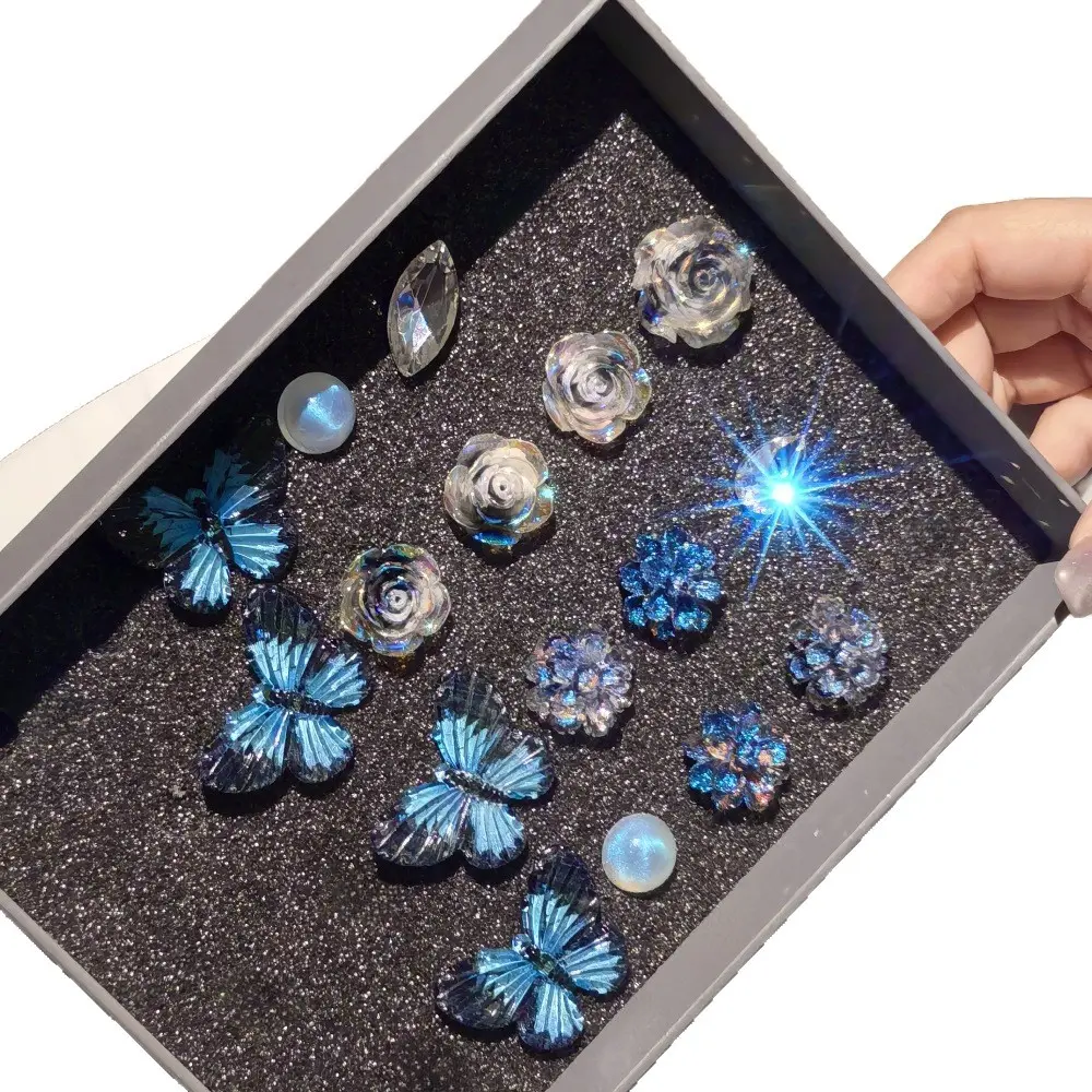 Women's 3D Blue Butterfly & Flower Shoe Charms - Detachable DIY Clog Accessories, Cute Floral Butterfly Pins, Universal for Summer Sandals & Casual Slip-Ons, Removable Footwear Decor Supplies